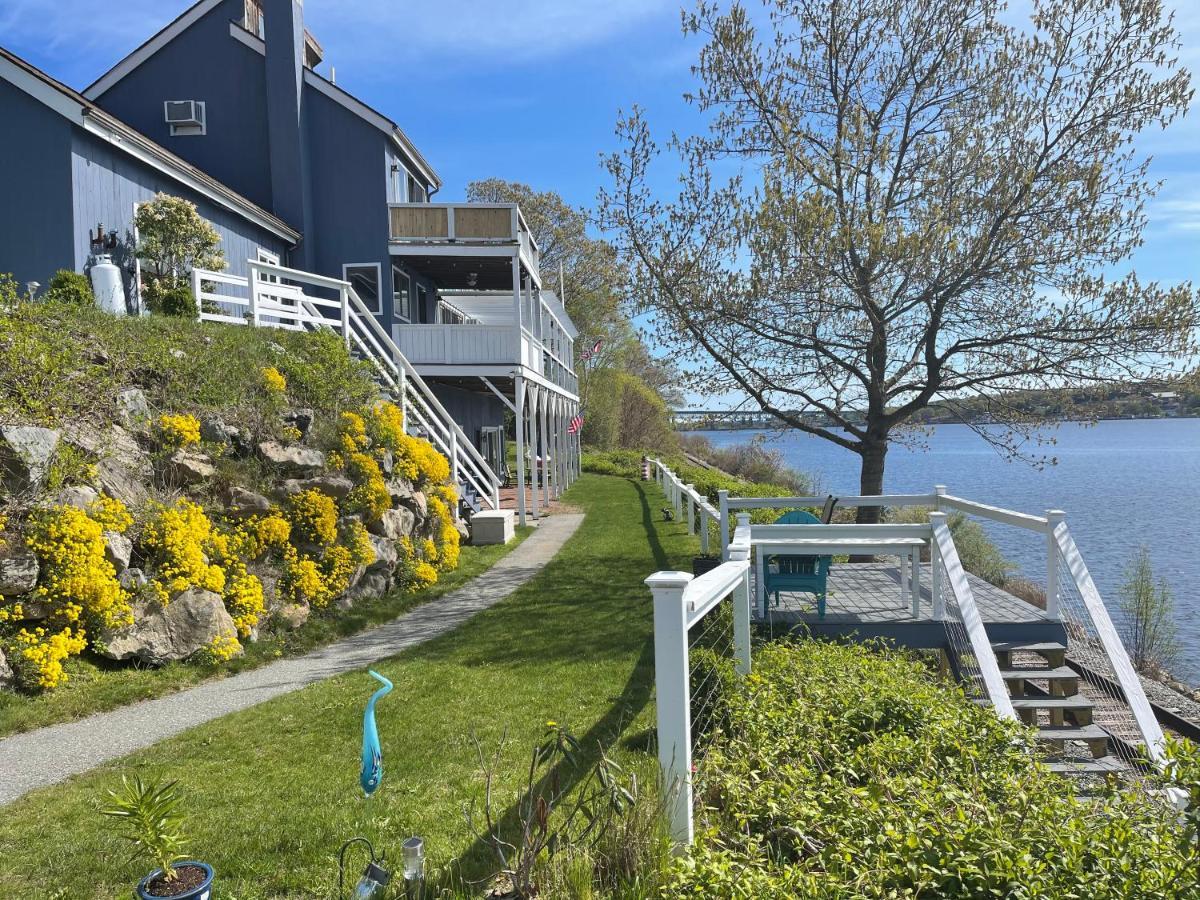 Waterfront Home With A View 그로튼 외부 사진