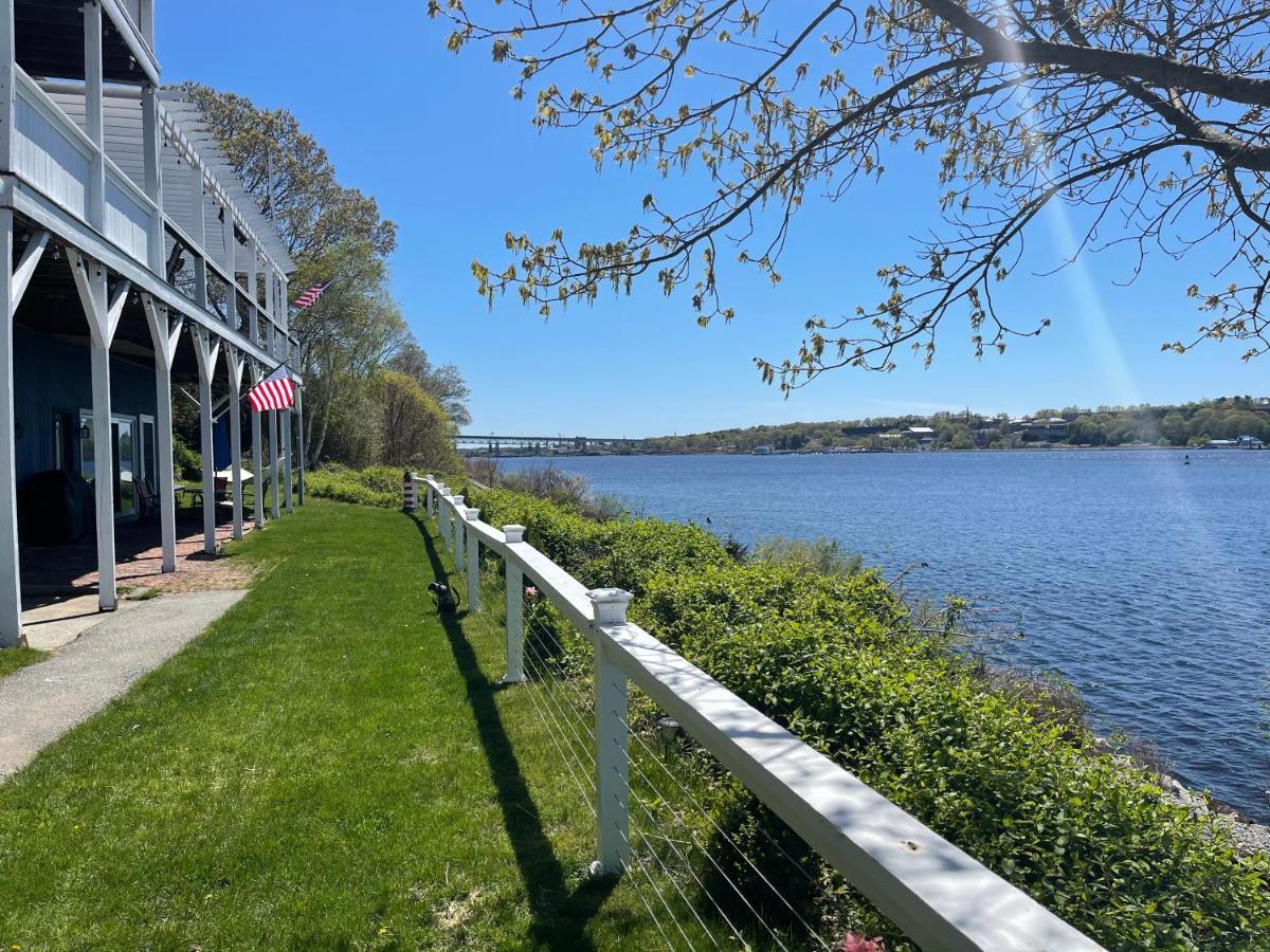 Waterfront Home With A View 그로튼 외부 사진